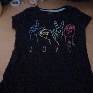 Cute black shirt with designs